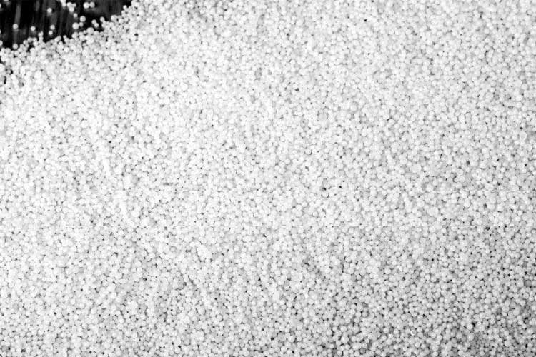 生物柴油廠-除濕機(jī)對苛性鈉加藥室的濕度控制 生物柴油廠-除濕機(jī)對苛性鈉加藥室的濕度控制